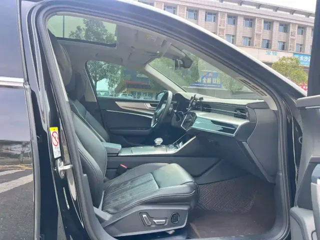 Audi A6L — Фото автомобиля 6