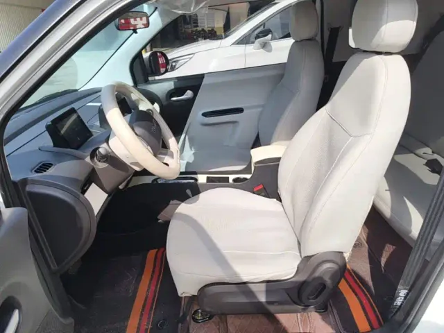 Changan Lumin — Фото автомобиля 14