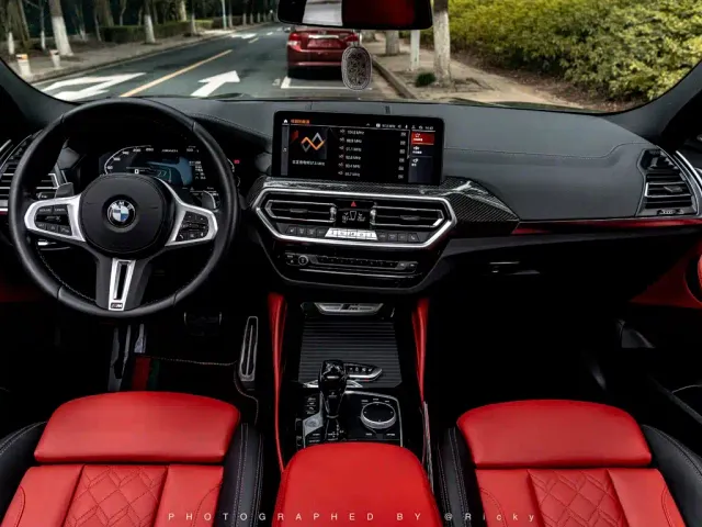 BMW BMW X4 M40i 2022 M40i — Фото автомобиля 3