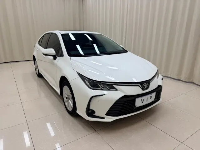 Toyota Corolla — Фото автомобиля 3
