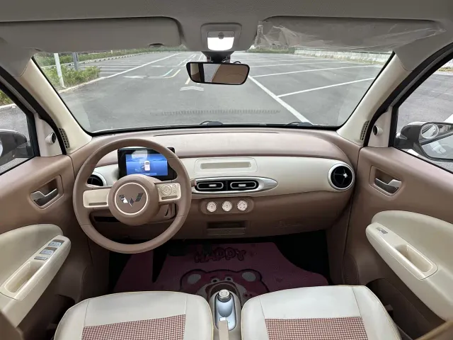 Wuling Hongguang Mini EV — Фото автомобиля 6