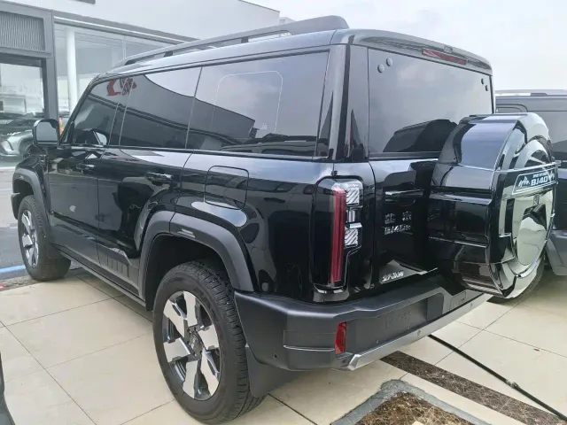 BAIC BJ40 — Фото автомобиля 10