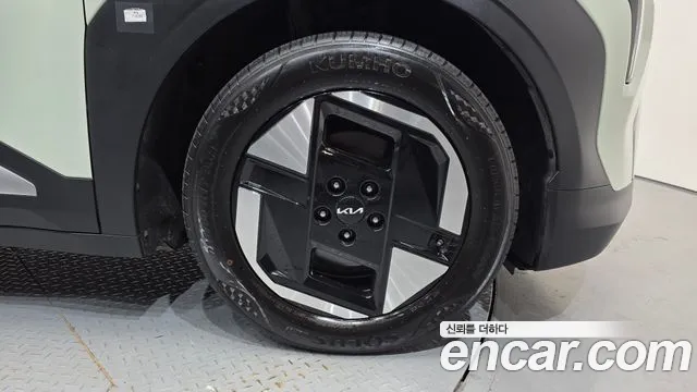 Kia EV3 — Фото автомобиля 4