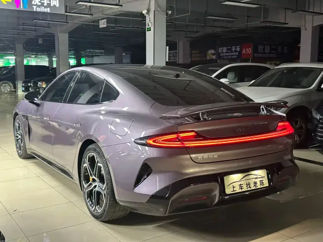 Xiaomi SU7 — Фото автомобиля 6