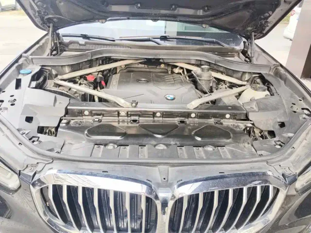BMW X5 — Фото автомобиля 9