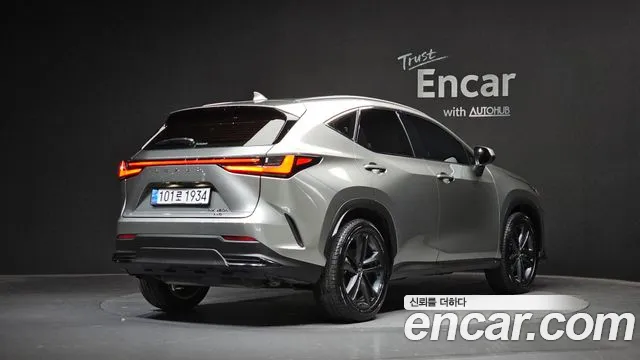 Фотография автомобиля — Lexus NX Generation 2