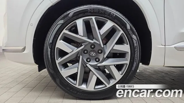 Hyundai Santafe Новый Santa Fe Дизель 2.2 4WD — Фото автомобиля 5