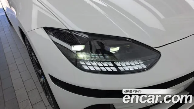 Hyundai Ioniq 6 — Фото автомобиля 7