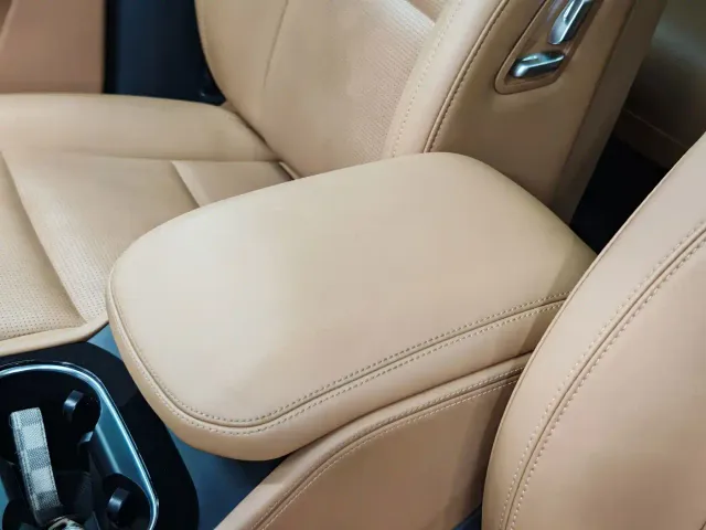 Li Auto ONE — Фото автомобиля 15
