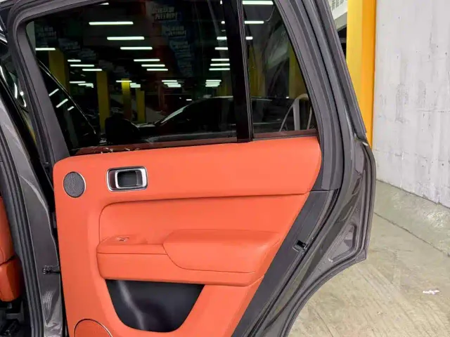 Li Auto L8 — Фото автомобиля 30