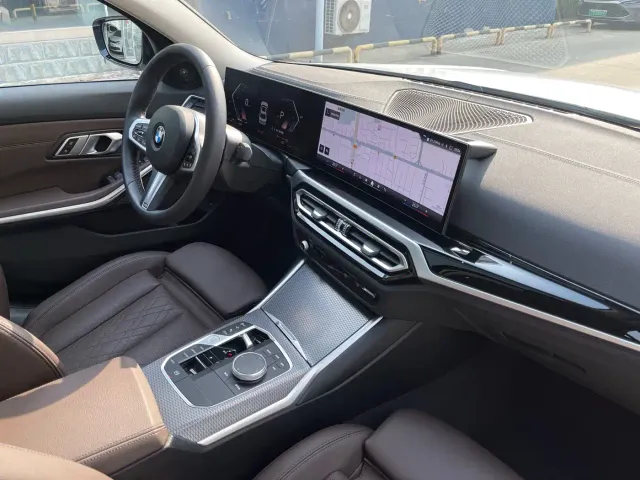 BMW 3 Series — Фото автомобиля 14