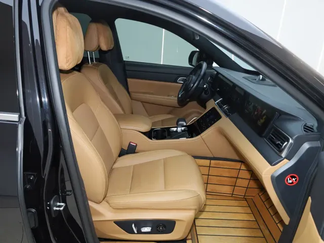 Li Auto ONE — Фото автомобиля 25