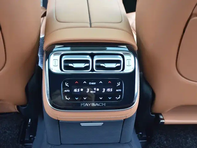 Mercedes-Benz Maybach S-Class — Фото автомобиля 14