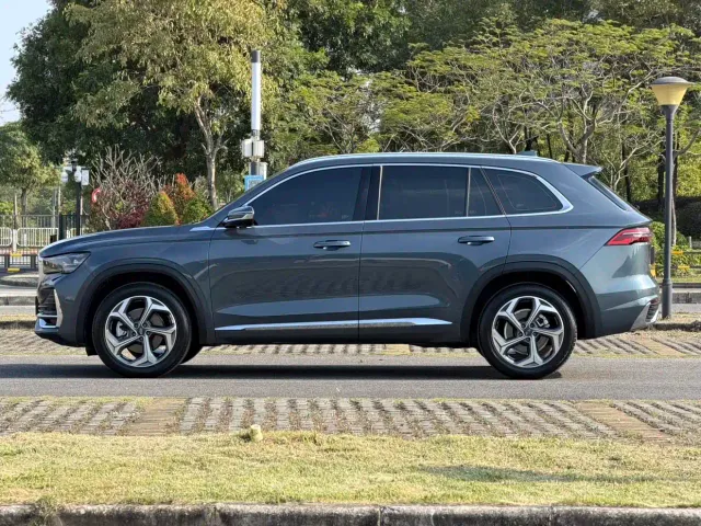 Geely Xingyue L — Фото автомобиля 5