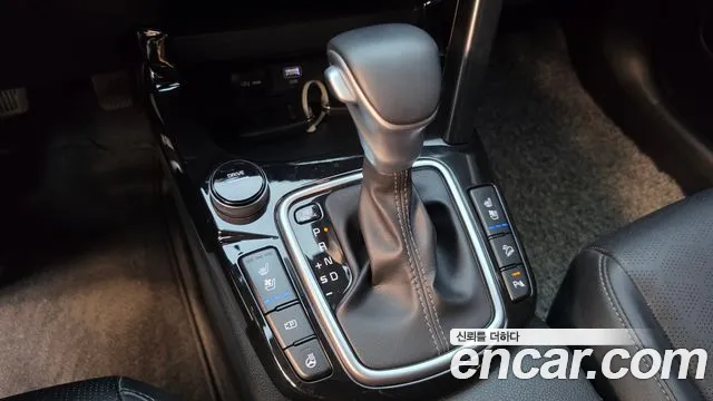 Kia Seltos New — Фото автомобиля 12