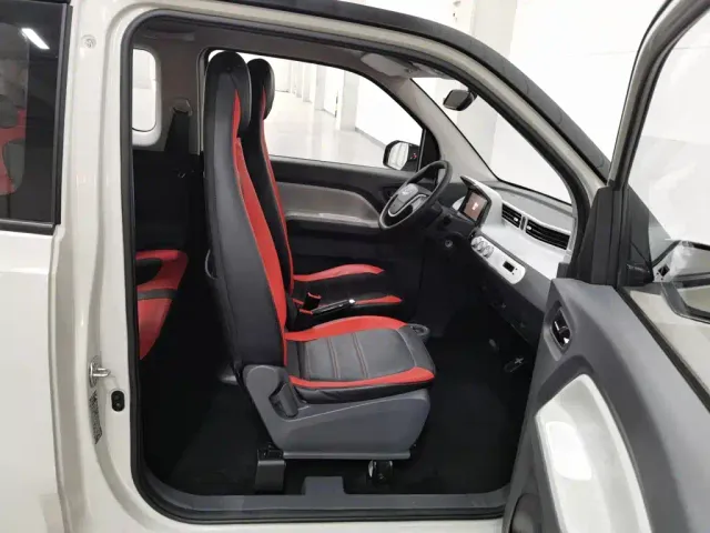 Wuling Hongguang Mini EV — Фото автомобиля 23