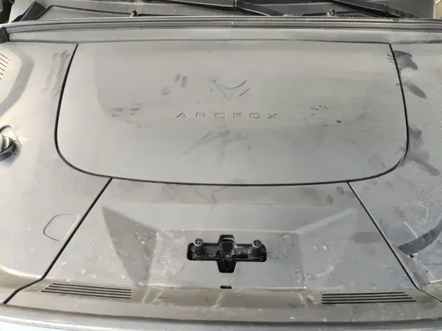 Arcfox Alpha T5 — Фото автомобиля 21