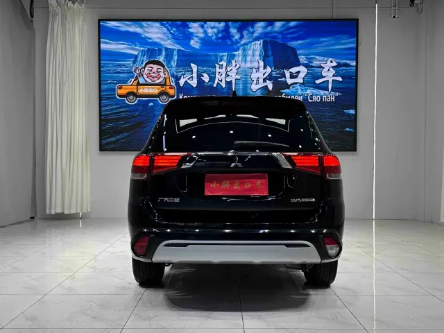 Mitsubishi Outlander — Фото автомобиля 5