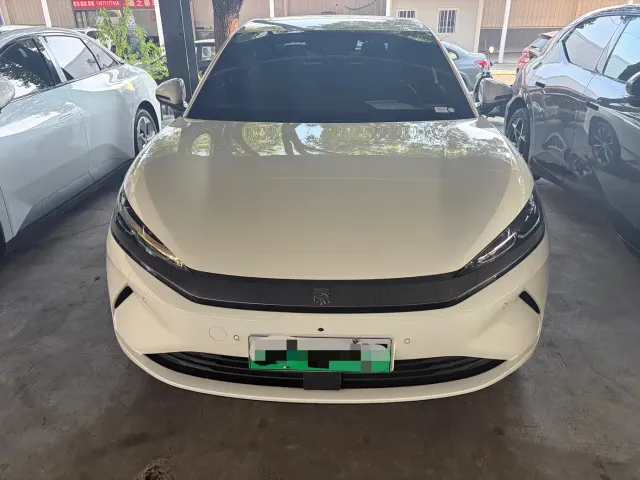 BYD Qin L — Фото автомобиля 2