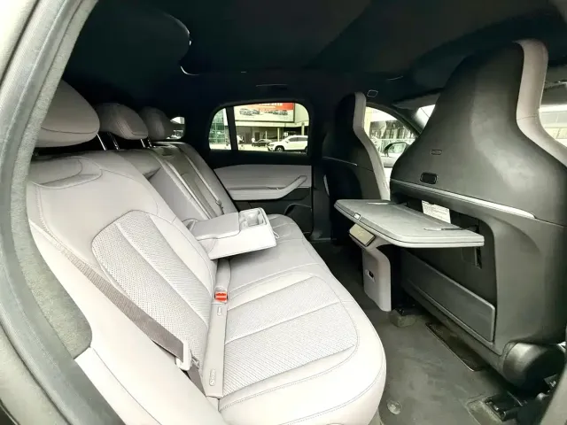 Nio EC6 — Фото автомобиля 6