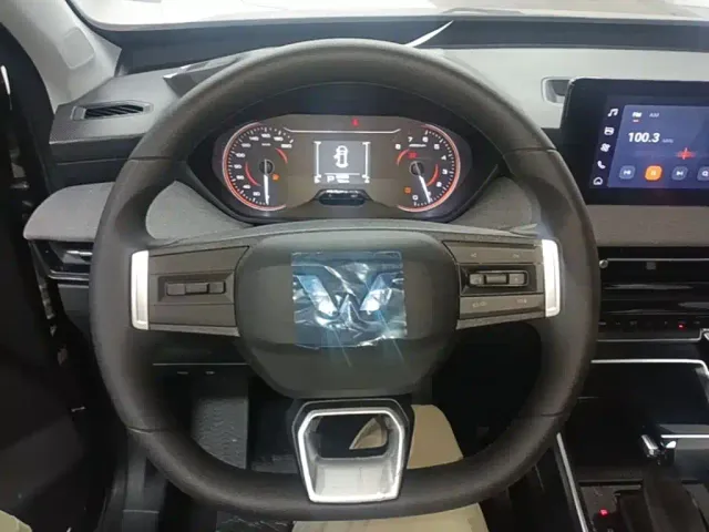 Wuling Xingchi — Фото автомобиля 10