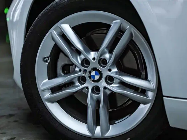 BMW 1 Series — Фото автомобиля 9
