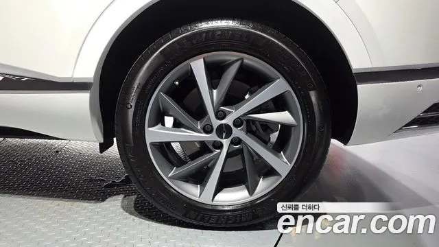 Genesis GV80 — Фото автомобиля 21