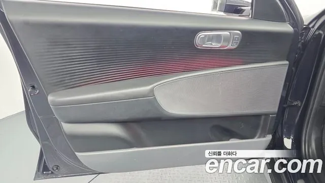 Hyundai Ioniq6 — Фото автомобиля 24