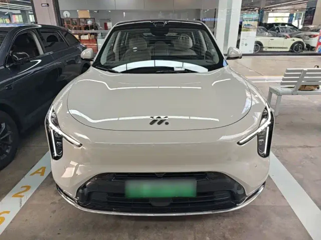 IM Motors LS6 — Фото автомобиля 2