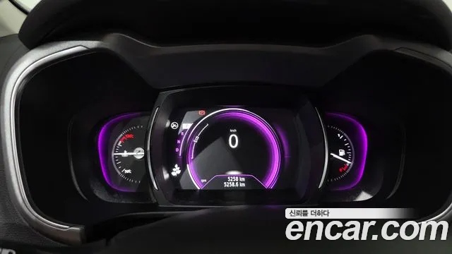 Renault-KoreaSamsung QM6 Новый QM6 2.0 GDe Première 2WD — Фото автомобиля 8