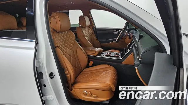 Genesis GV80 — Фото автомобиля 16