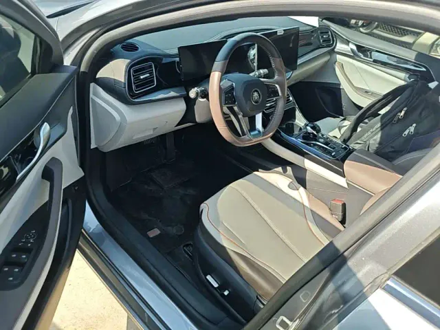 BYD Qin PLUS — Фото автомобиля 15