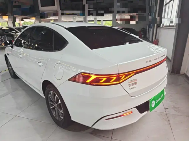 BYD Qin PLUS — Фото автомобиля 4