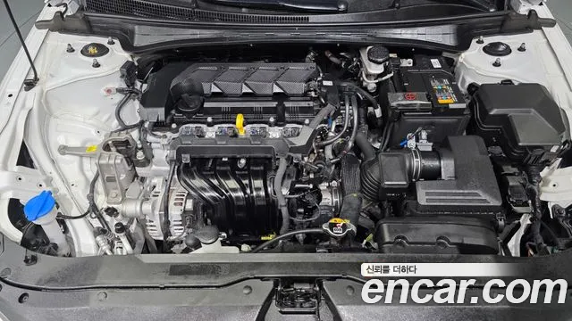 Hyundai AVANTE Новый Avante (CN7) — Фото автомобиля 2