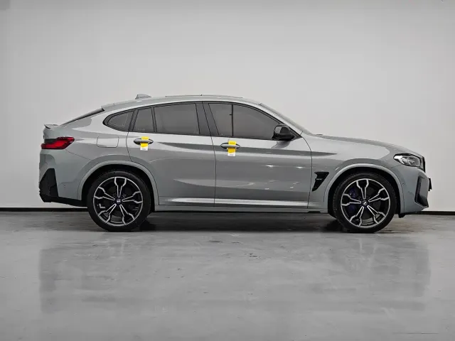 BMW X4 M — Фото автомобиля 10