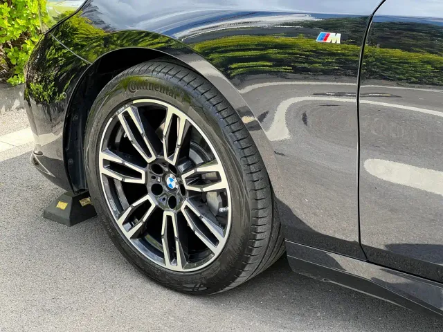BMW 5 Series — Фото автомобиля 17