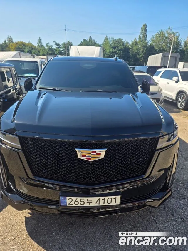 Cadillac Escalade Generation 5 — Фото автомобиля 3