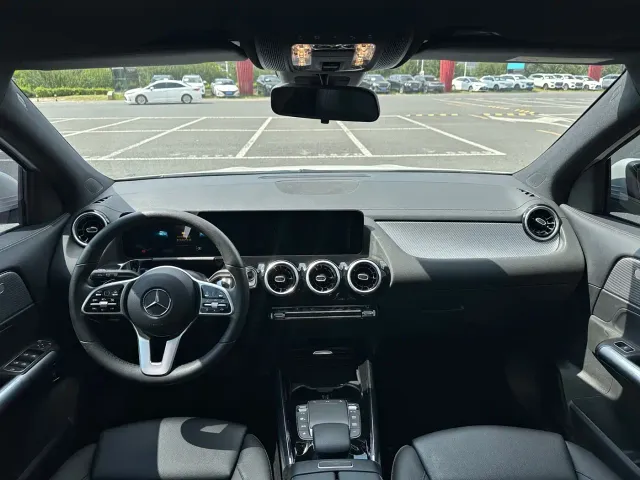 Mercedes-Benz GLA-Class — Фото автомобиля 6