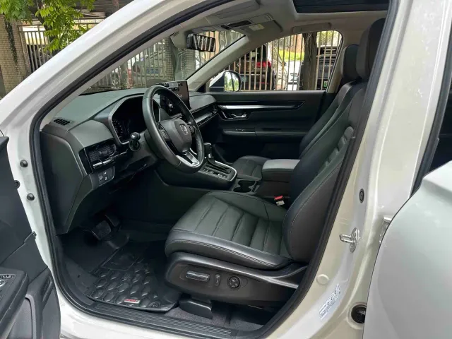 Honda CR-V — Фото автомобиля 8