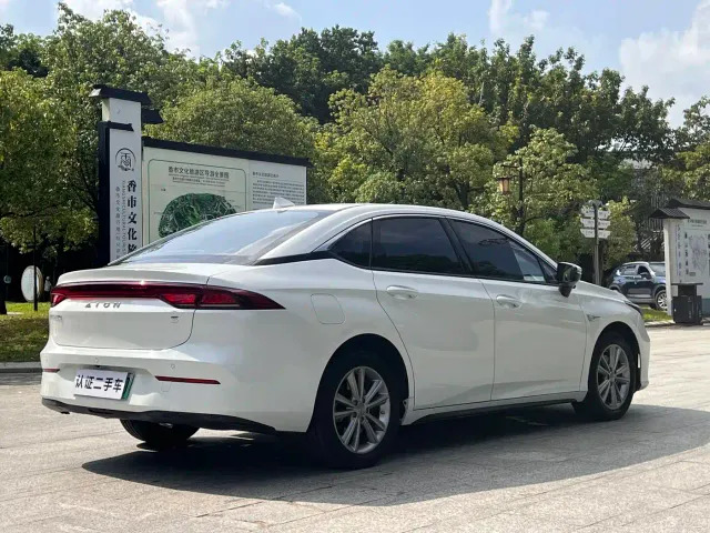 GAC Aion S — Фото автомобиля 11