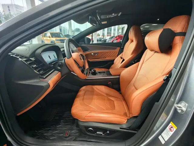 BYD Han — Фото автомобиля 9