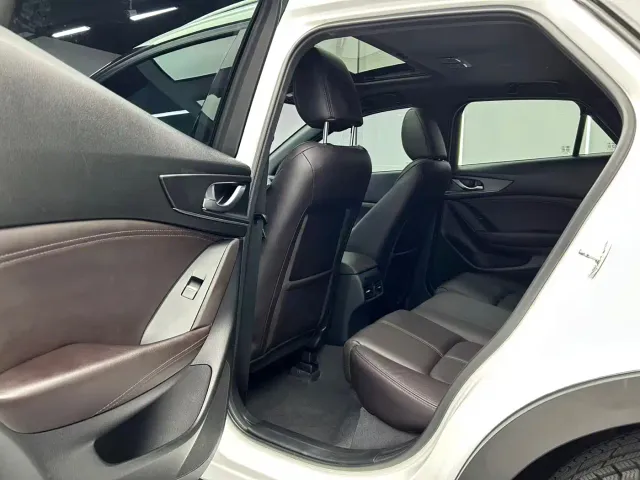 Mazda CX-4 — Фото автомобиля 19