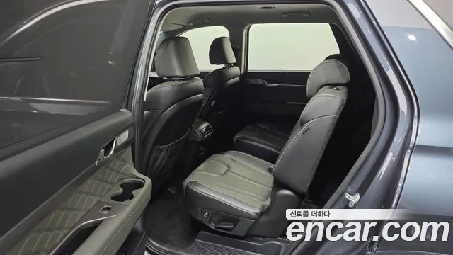 Hyundai Palisade Palisade Дизель 2.2 4WD — Фото автомобиля 9