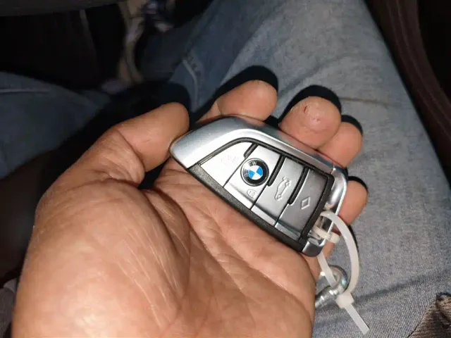 BMW 7 Series — Фото автомобиля 8