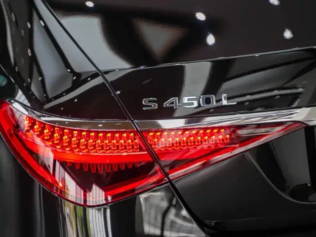 Mercedes-Benz S-Class — Фото автомобиля 10
