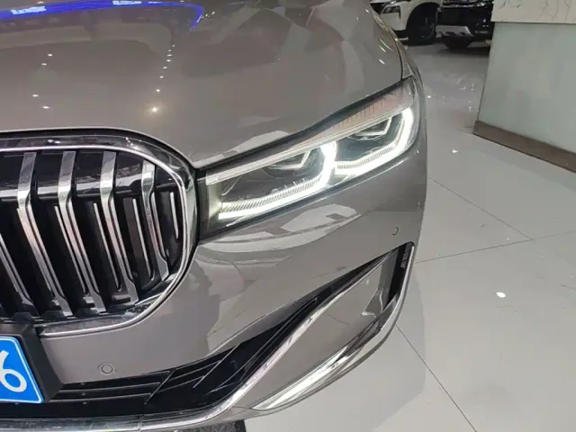 BMW 7 Series — Фото автомобиля 23