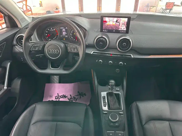 Audi Q2L — Фото автомобиля 11