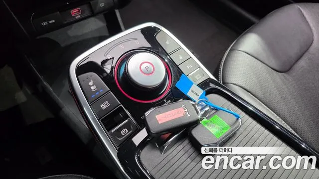 Kia Niro Niro Plus Air — Фото автомобиля 9