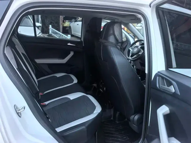 Volkswagen Tharu — Фото автомобиля 7