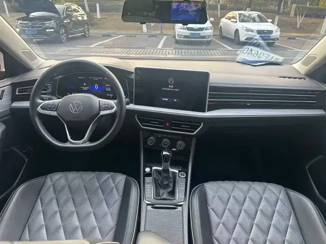Volkswagen Sagitar — Фото автомобиля 7